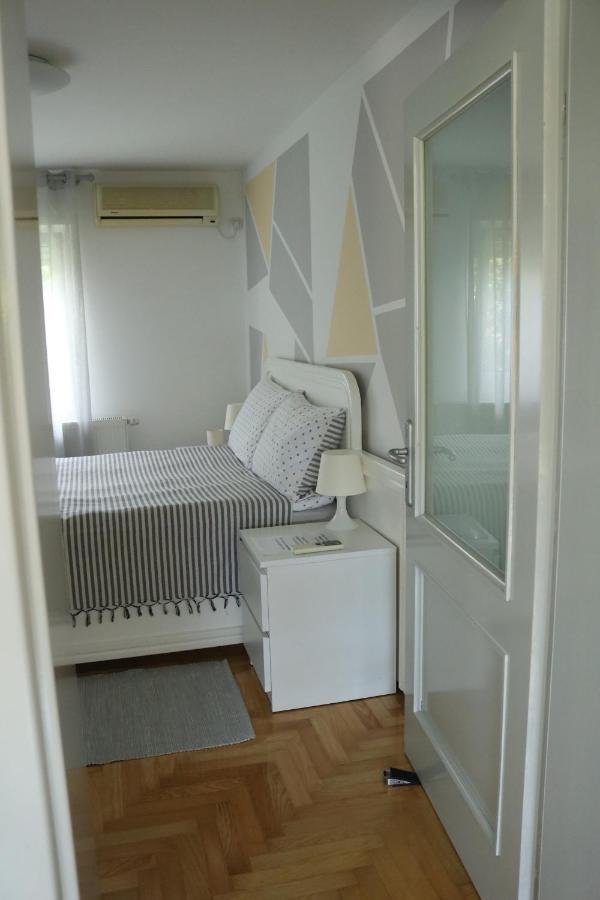 Apartment Elize Загреб Экстерьер фото